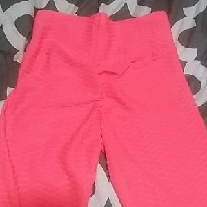 Scrunch butt textured legging